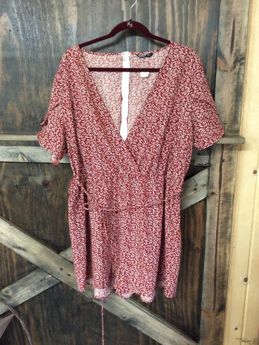 SHEIN Rust Red Floral Wrap Romper